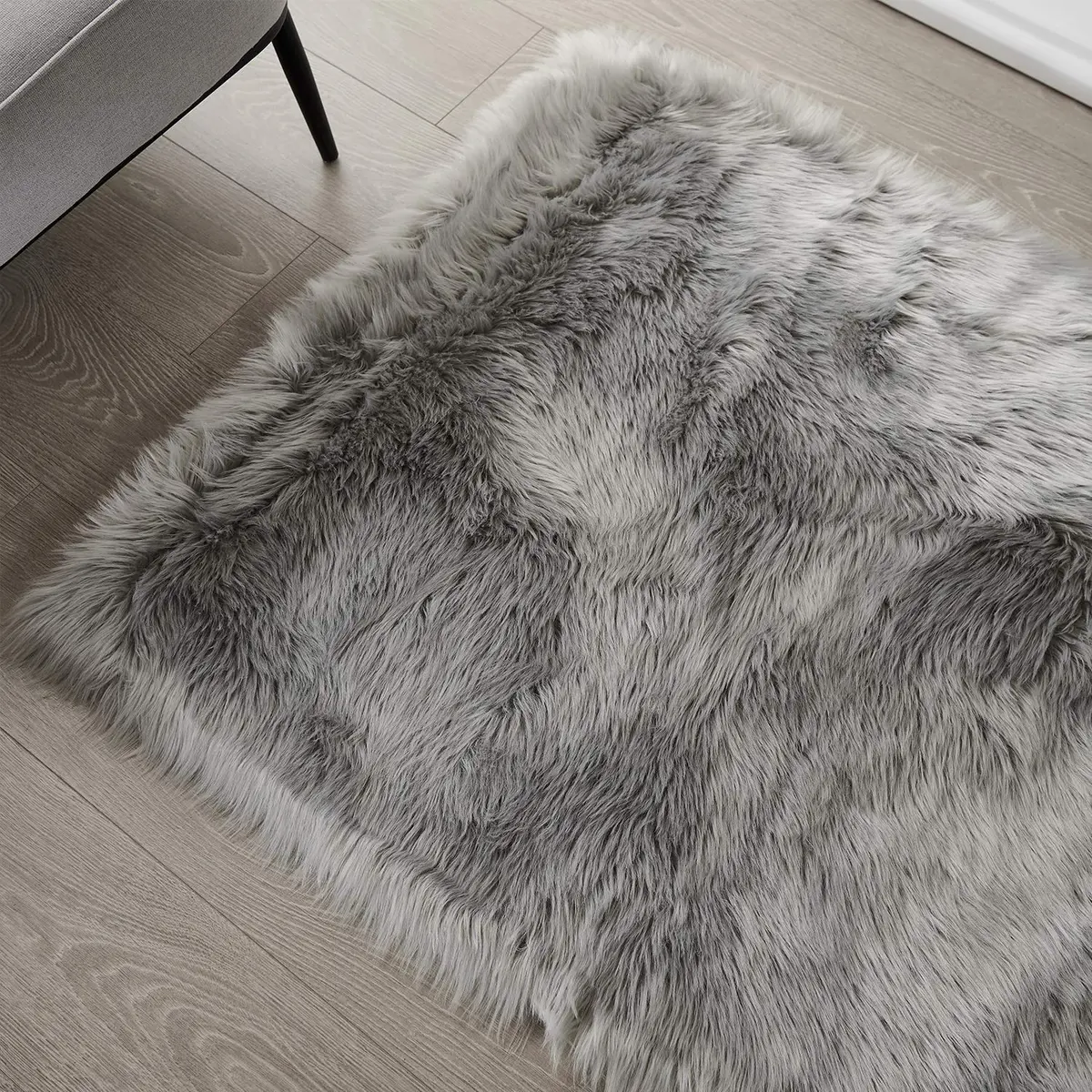 SERISSA Fluffy Faux Sheepskin Fur Area Rug 2ft x 4ft | Soft, Hypoallergenic, Modern Decor - view 3