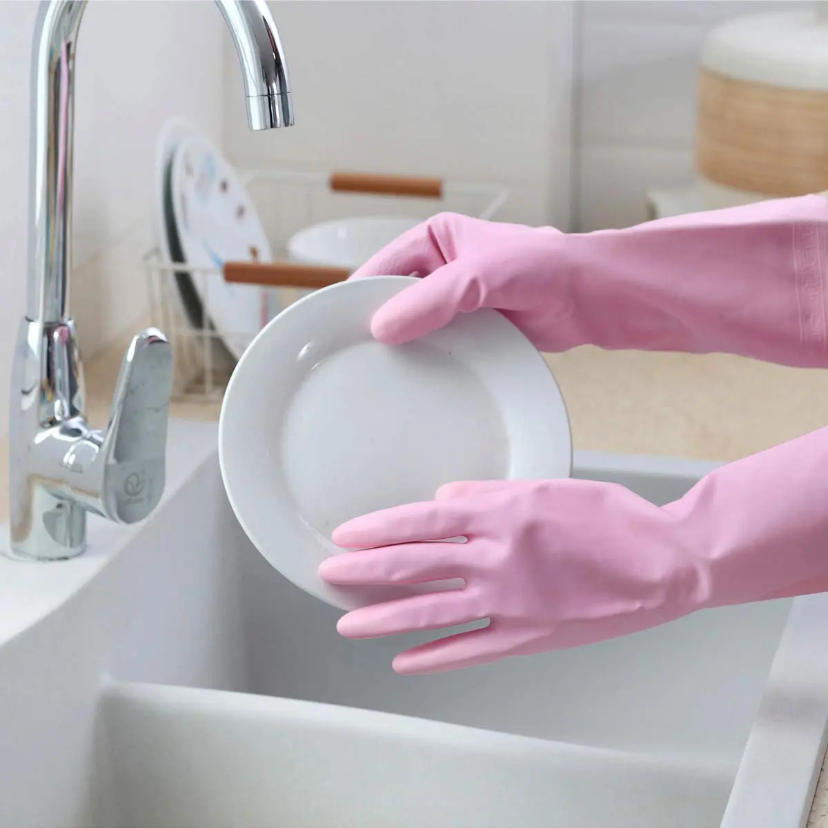 HSL Latex-Free Cleaning Gloves, Cotton Flocked Liner, 2 Pairs, Medium (135 g / 0.3 lb) - view 4