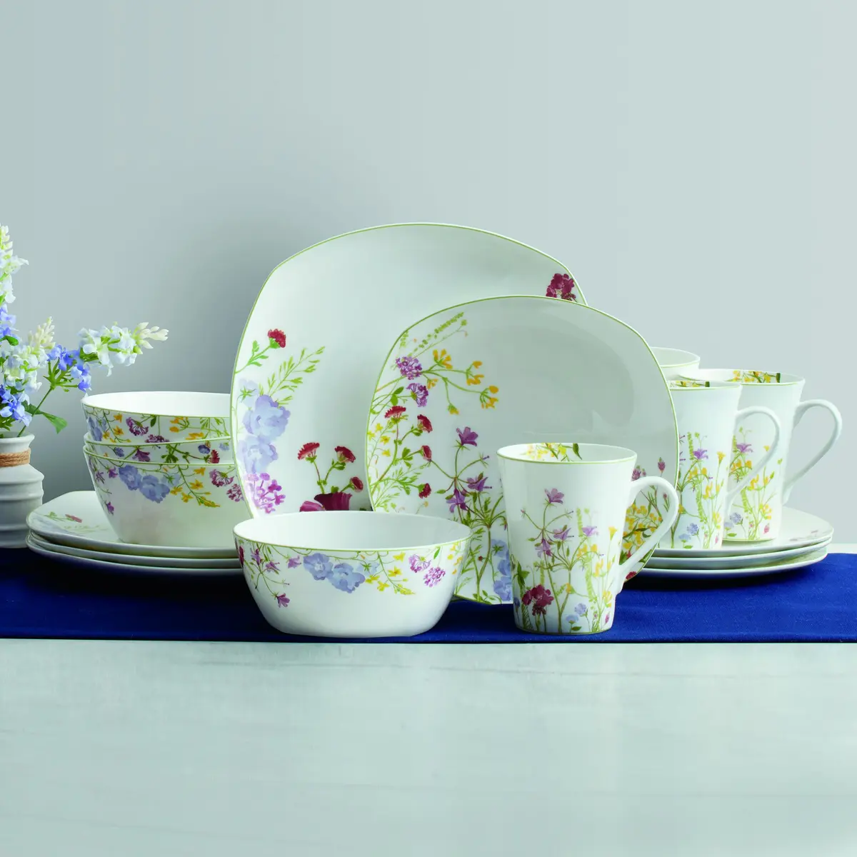 Mikasa Wildflower Garden Bone China Dinnerware Set, 16-Piece Service for 4, Square Plates and Bowls with Mugs | Floral Design - view 7
