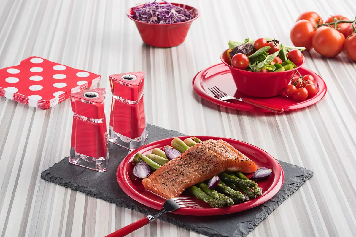 MITBAK Red Acrylic Salt and Pepper Shakers (2 Piece Set, 118ml/4oz) | Consistent Seasoning Dispensers for Kitchen & Dining - view 5
