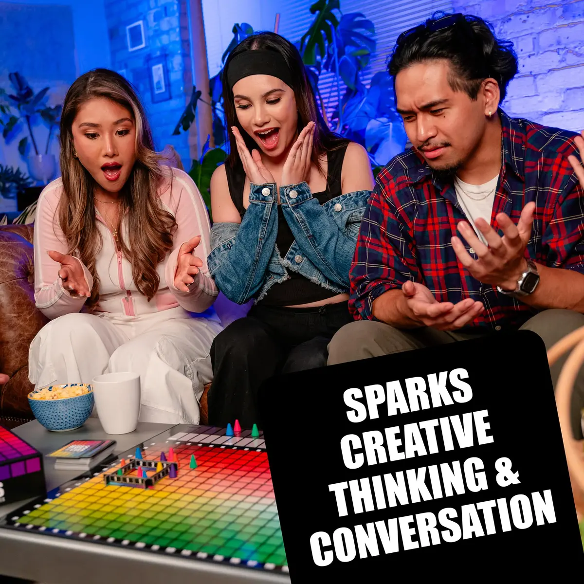 USAOPOLY Hues and Cues - Vibrant Color Guessing Board Game for 3-10 Players Ages 8+ | Connect Clues from 480 Colors - view 2