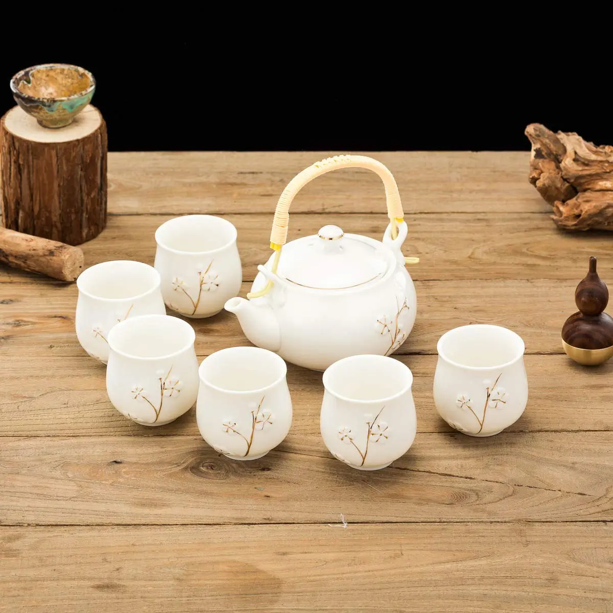 TJ Global White Porcelain Tea Set with Gold Accents | 170ml (6 Fl Oz) Teapot & 6x 177ml (6 Fl Oz) Cups - view 2