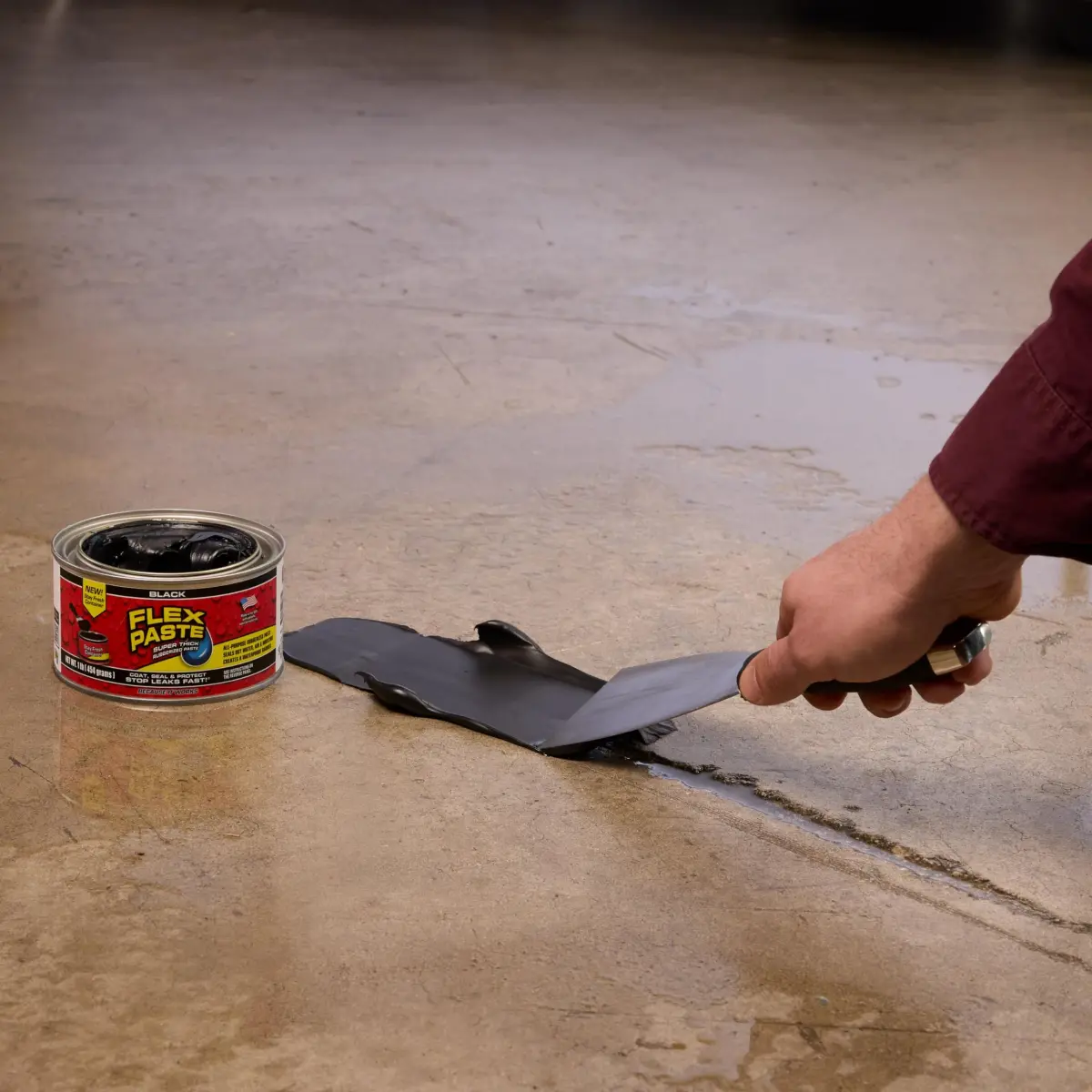 Flex Paste Rubberized Waterproof Sealant Paste Black 473ml (16 Fl Oz) | Seals Gaps, Cracks, Holes Underwater - view 7