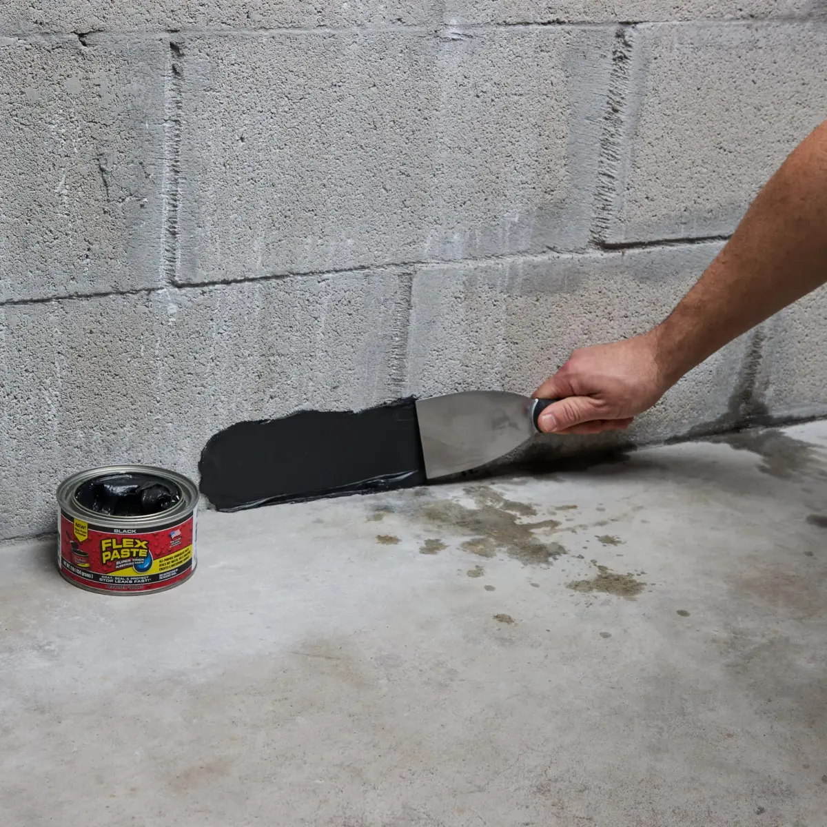 Flex Paste Rubberized Waterproof Sealant Paste Black 473ml (16 Fl Oz) | Seals Gaps, Cracks, Holes Underwater - view 3