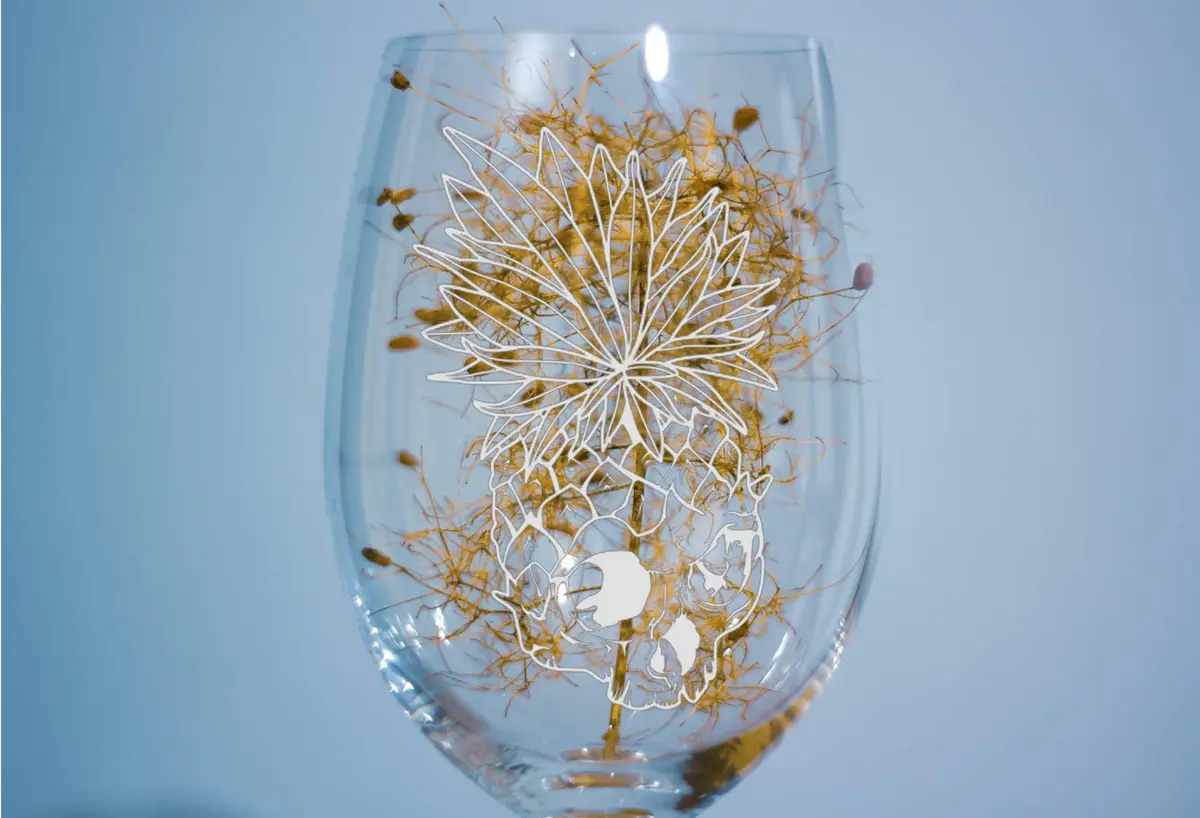 Hat Shark Tropical Summer Pineapple Skull Leaf Fire Eyes Punk Fruit Design Laser Engraved Stemless Wine Glass 624ml (21 Ounces) | Dishwasher Safe - view 2
