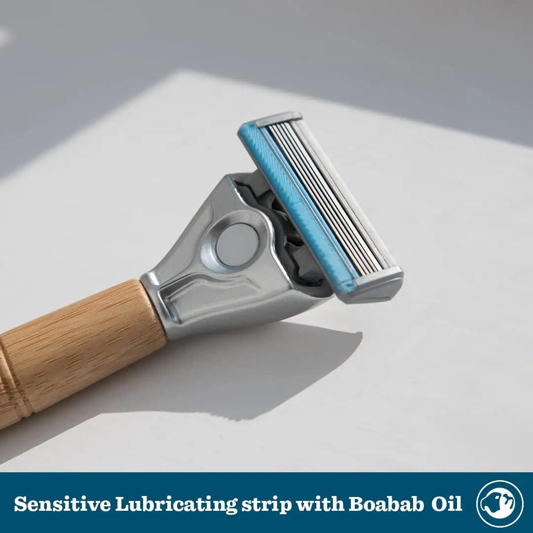 Bulldog Skincare - Sensitive Bamboo Razor 1 Count | Eco-Friendly Handle & 5 Steel Blades - view 4