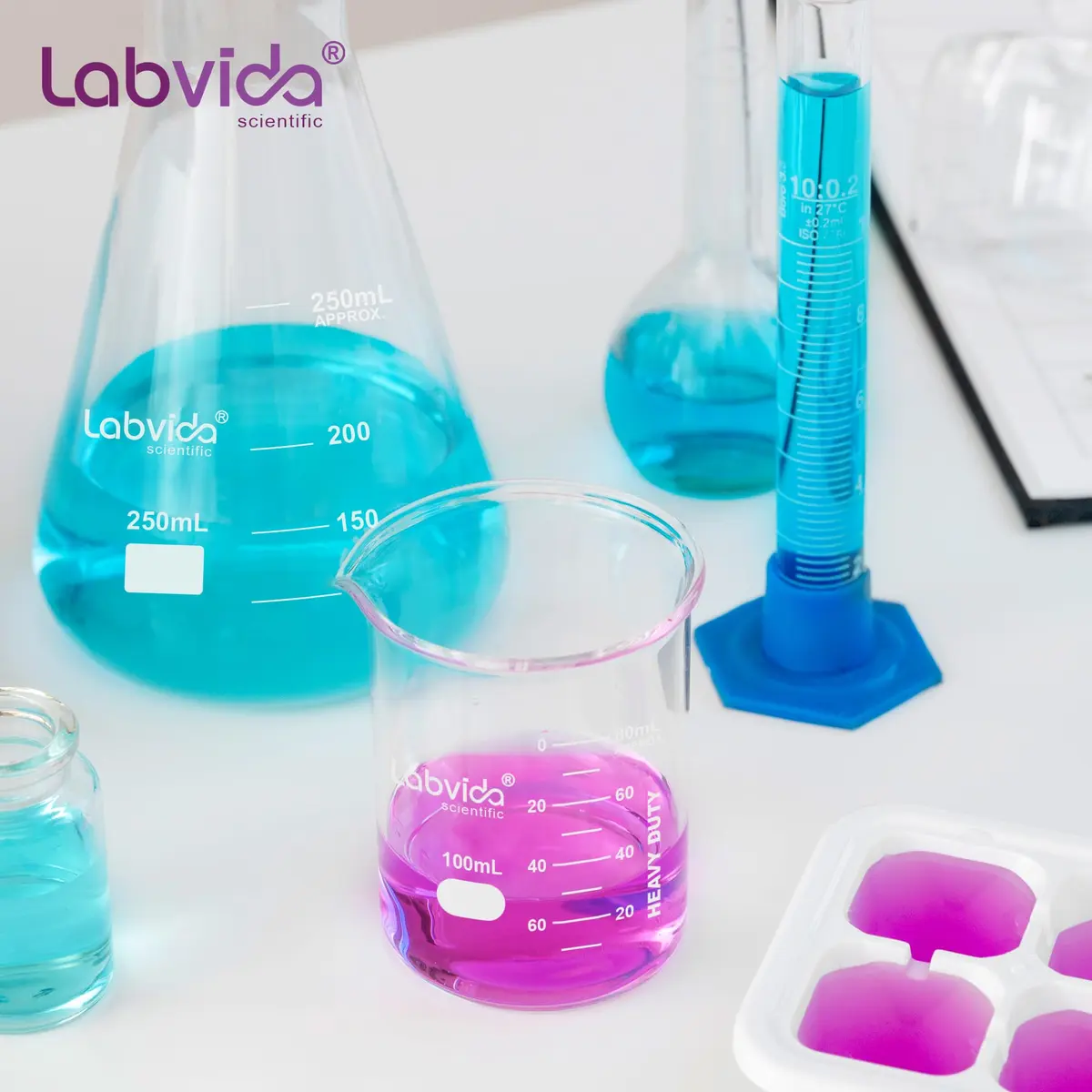 Labvida 4pcs 250ml Borosilicate Glass Beakers | ASTM E960 Compliant, Heat Resistant, Chemical Resistant, 250ml Capacity - view 6