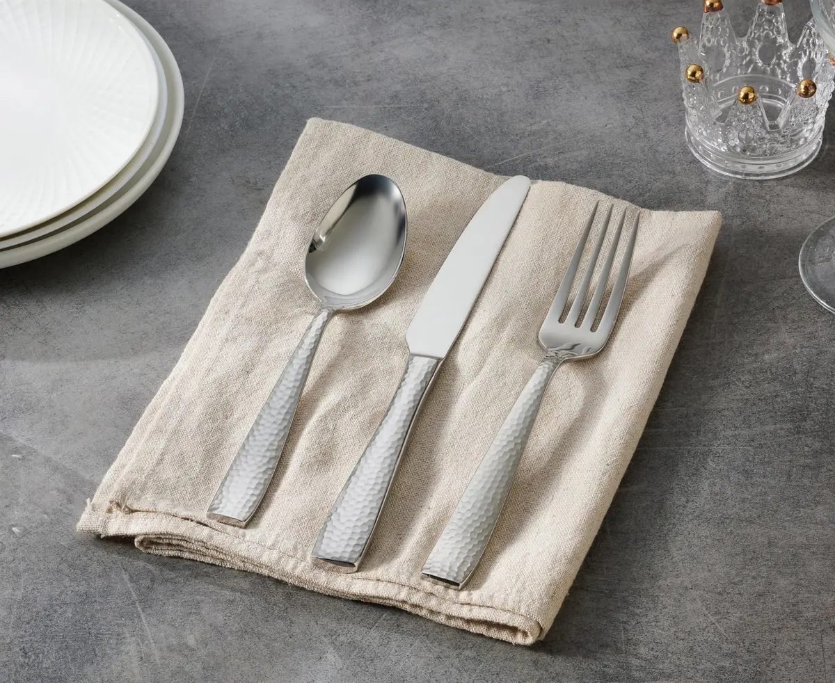 Hudson Essentials 20-Piece Hammered Stainless Steel Flatware Set Service for 4 | Elegant & Durable - view 7
