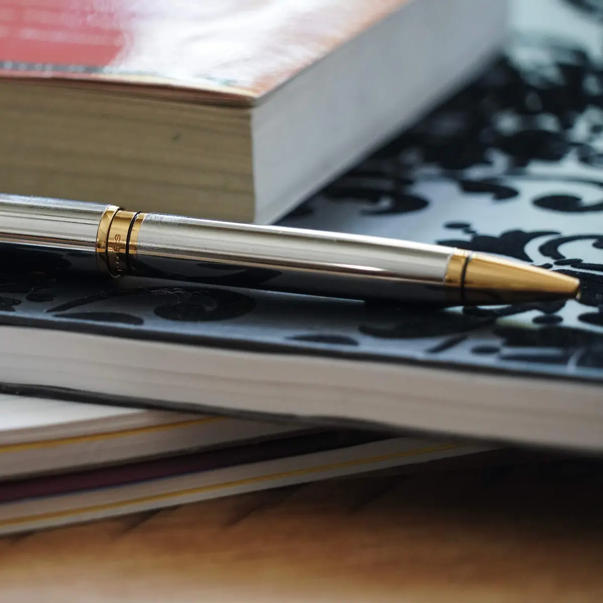 Cross Coventry Ballpoint Pen (Medium Stroke Thickness with Gift Box) Red/Chrome | Classic, Refillable, Gift-Ready - view 7