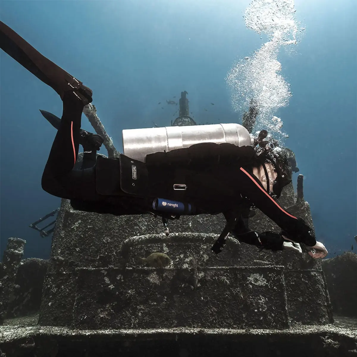 Fourth Element Technical Shorts Small Black | Durable Over Wetsuit for Divers - view 4