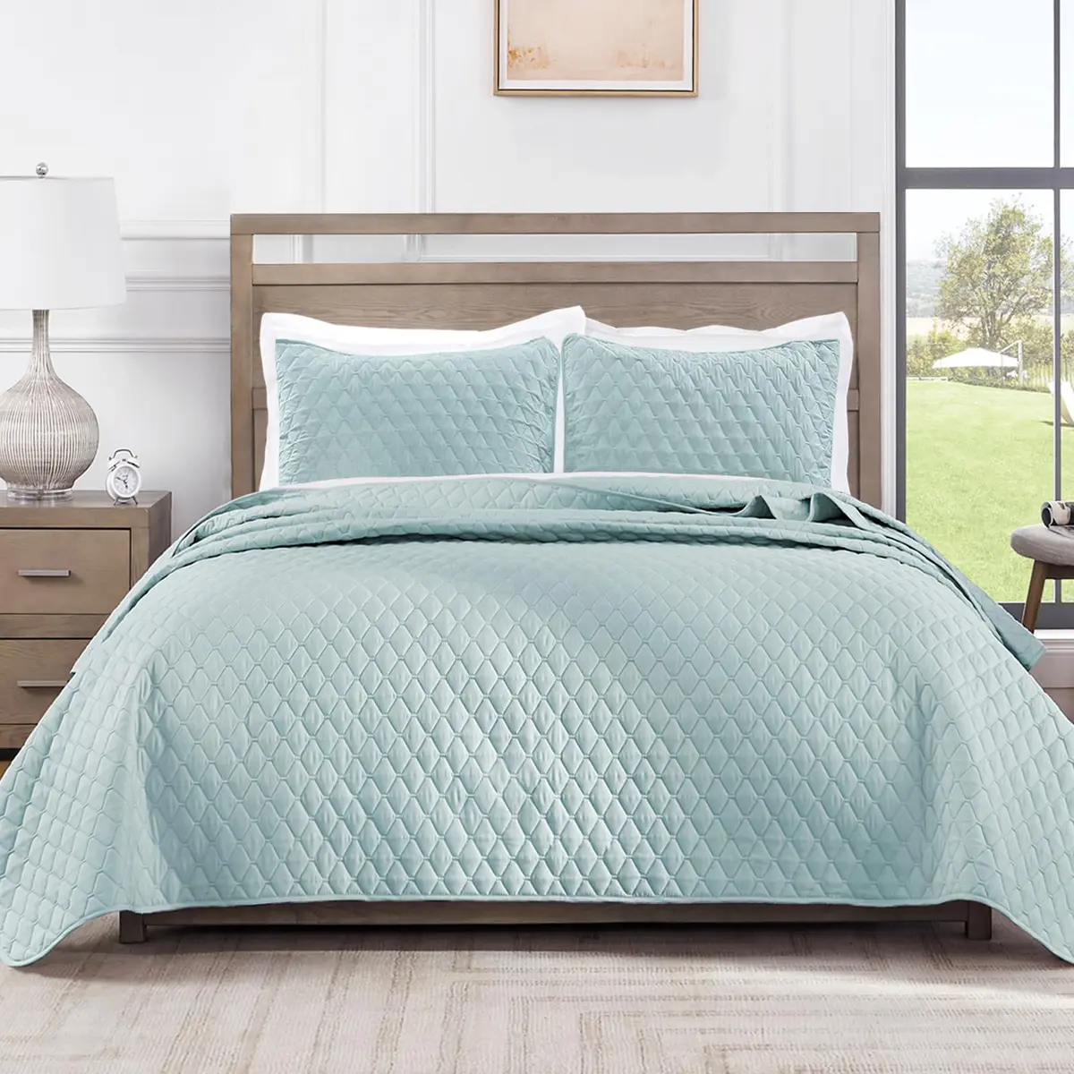 Exclusivo Mezcla Reversible Full Queen Quilt Bedding Set Light Blue | Lightweight Bedspreads with 2 Pillow Shams, Soft Microfiber, All Season Bed Coverlets for Bedroom Guest Room, 90x96 Inch - main product image