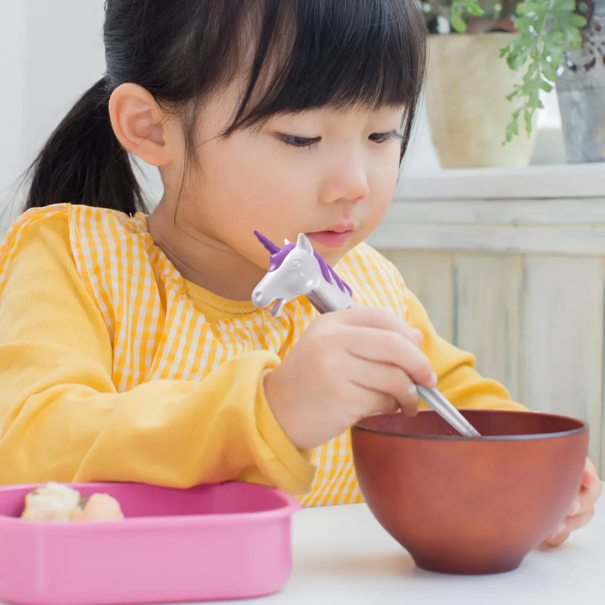 Fred & Friends MUNCHTIME Unicorn Chopsticks for Kids, Reusable Food-Safe Plastic, 4.45 inches | Fun Interactive Design for Beginners - view 2