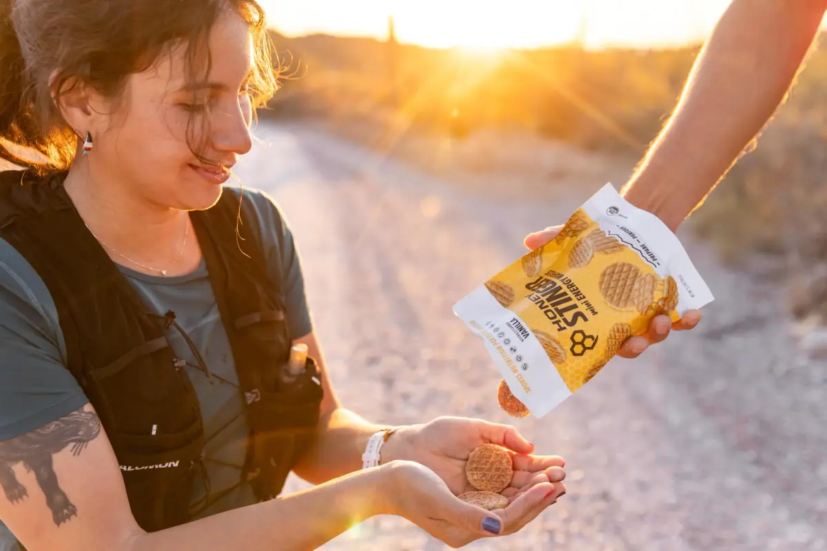 Honey Stinger Organic Mini Vanilla Waffles 5.3 oz (150 g) | USDA Organic Energy Snack - view 4