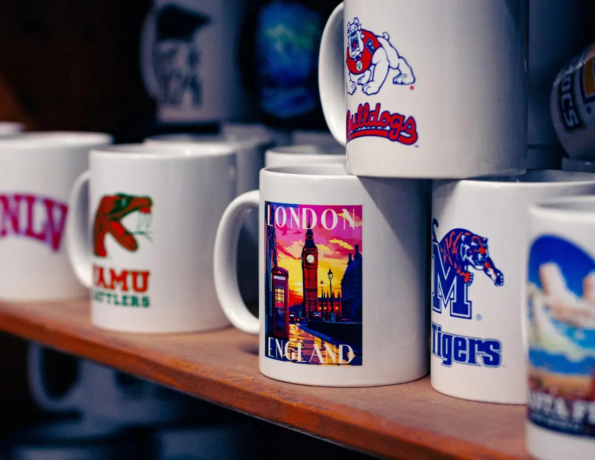 R and R Imports Northwestern University Wildcats White Ceramic Coffee Mug 237ml (8 Fl Oz) | Officially Licensed Collegiate Product - view 4