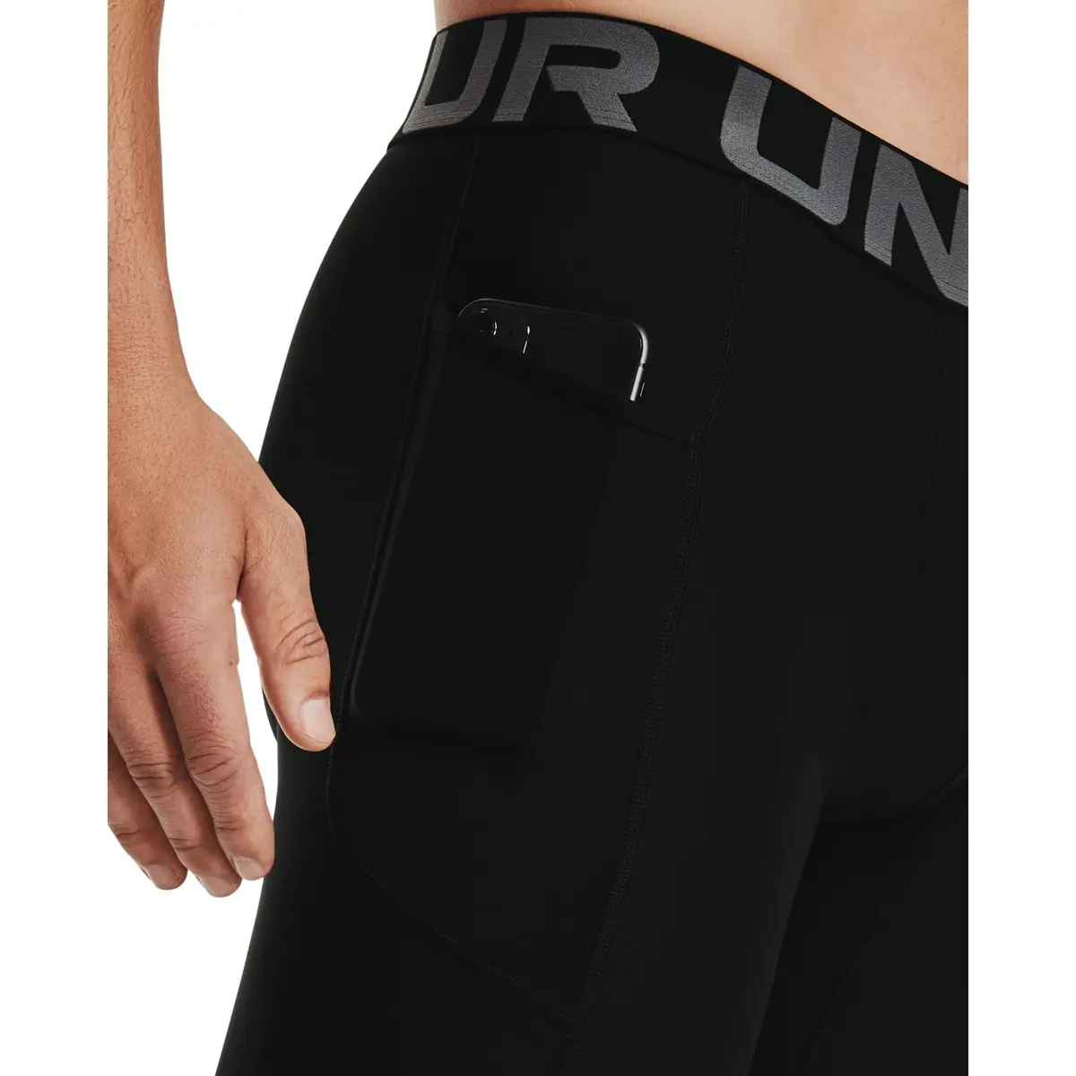 Under Armour Men's Armour HeatGear Compression Shorts Black MD | 15cm (6"inseam) - view 4