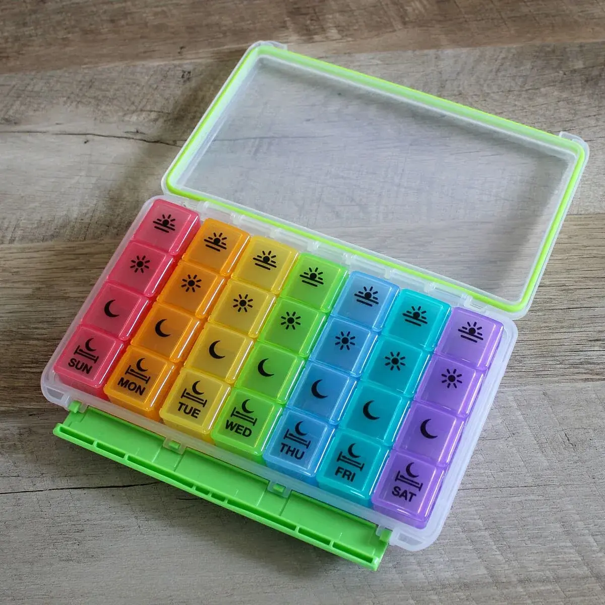 EZY DOSE Weekly Pill Organizer Case with 7 Pop-Out Compartments | 22.9 cm (9 in) Length - view 5