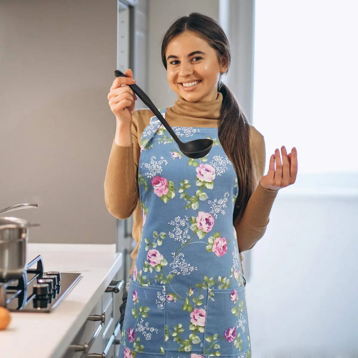 Saukore Floral Aprons for Women | Stylish Kitchen & Garden Aprons, 2 Pack, Cotton Canvas (72x80 cm) - view 5