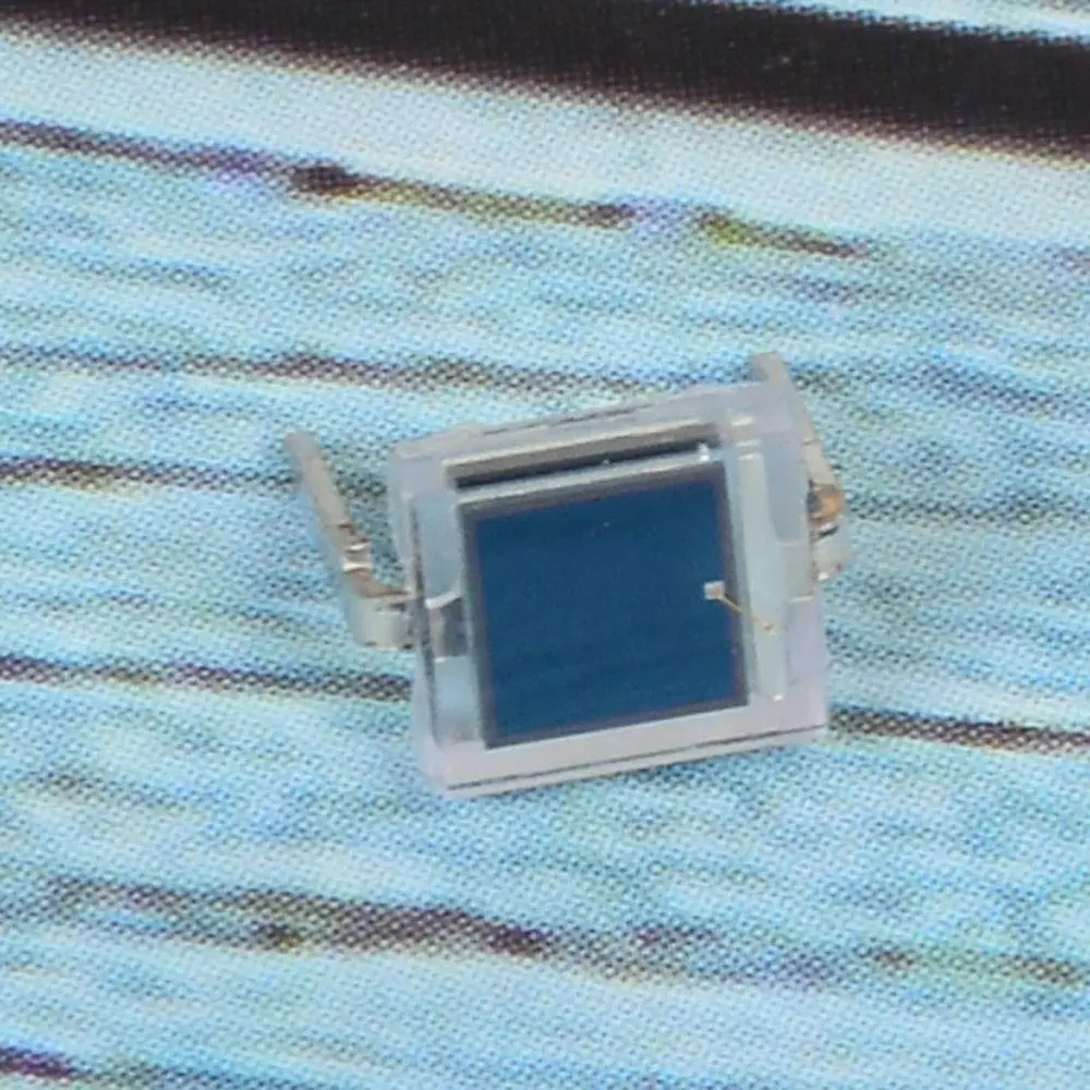 Comimark BPW34 Silicon PIN Photodiode DIP-2 (5 Pcs, Metal) - view 2