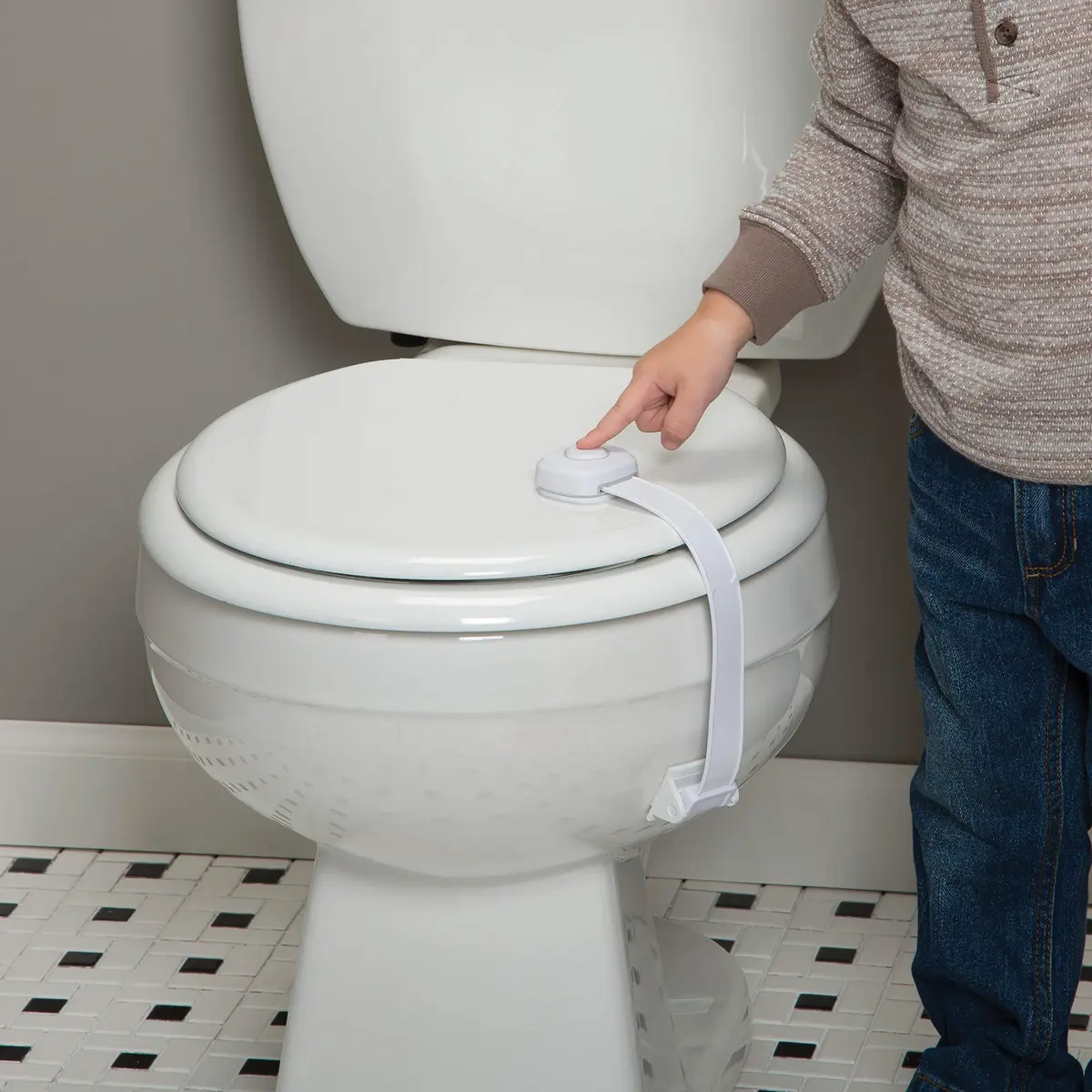 Safety 1st Outsmart Toilet Lock, Two Pack, White | Child-Safe Toilet Lock with Decoy Button - view 6