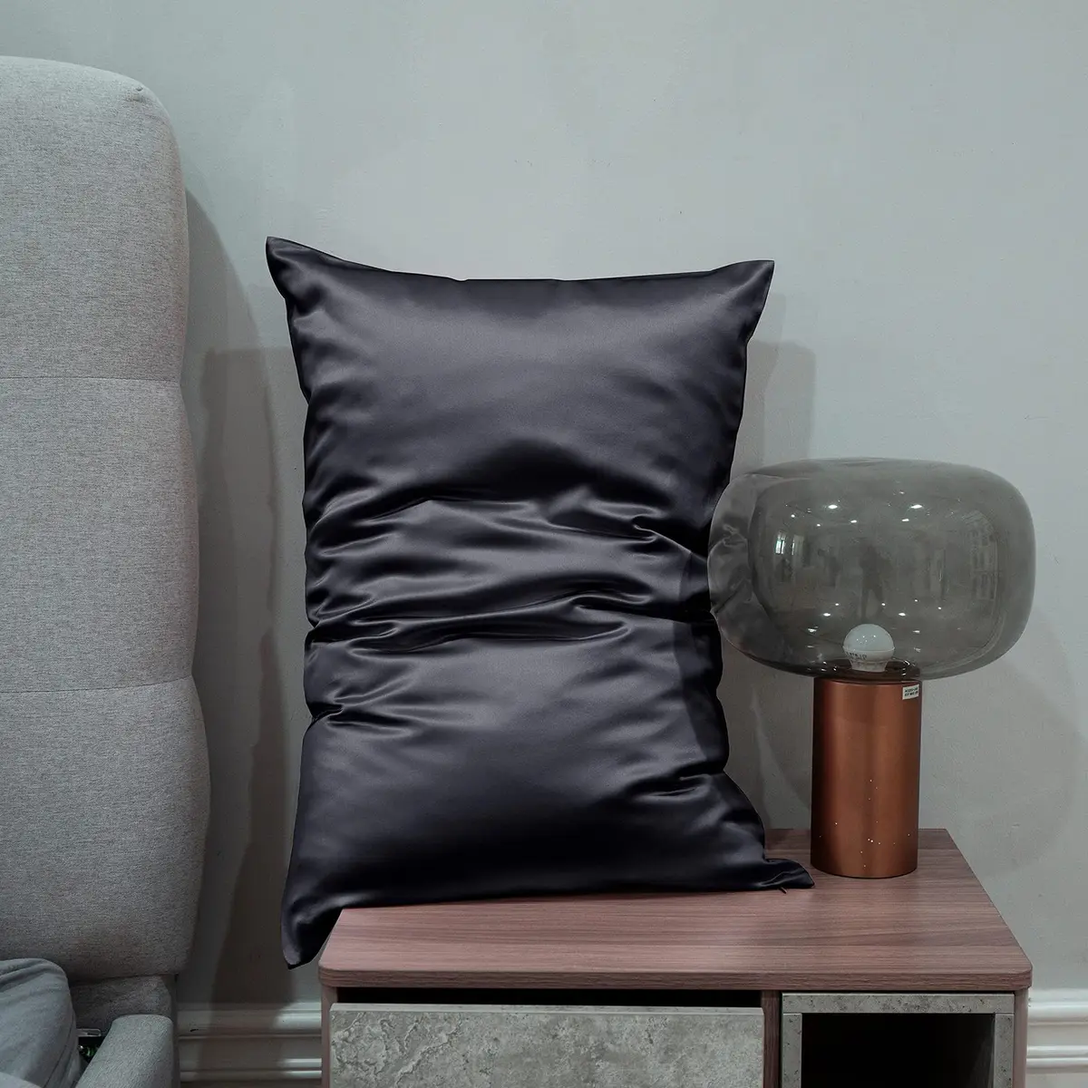 J JIMOO 100% Mulberry Silk Pillowcase for Hair and Skin | Breathable 19 Momme King Size 20"×36" Dark Grey - view 5