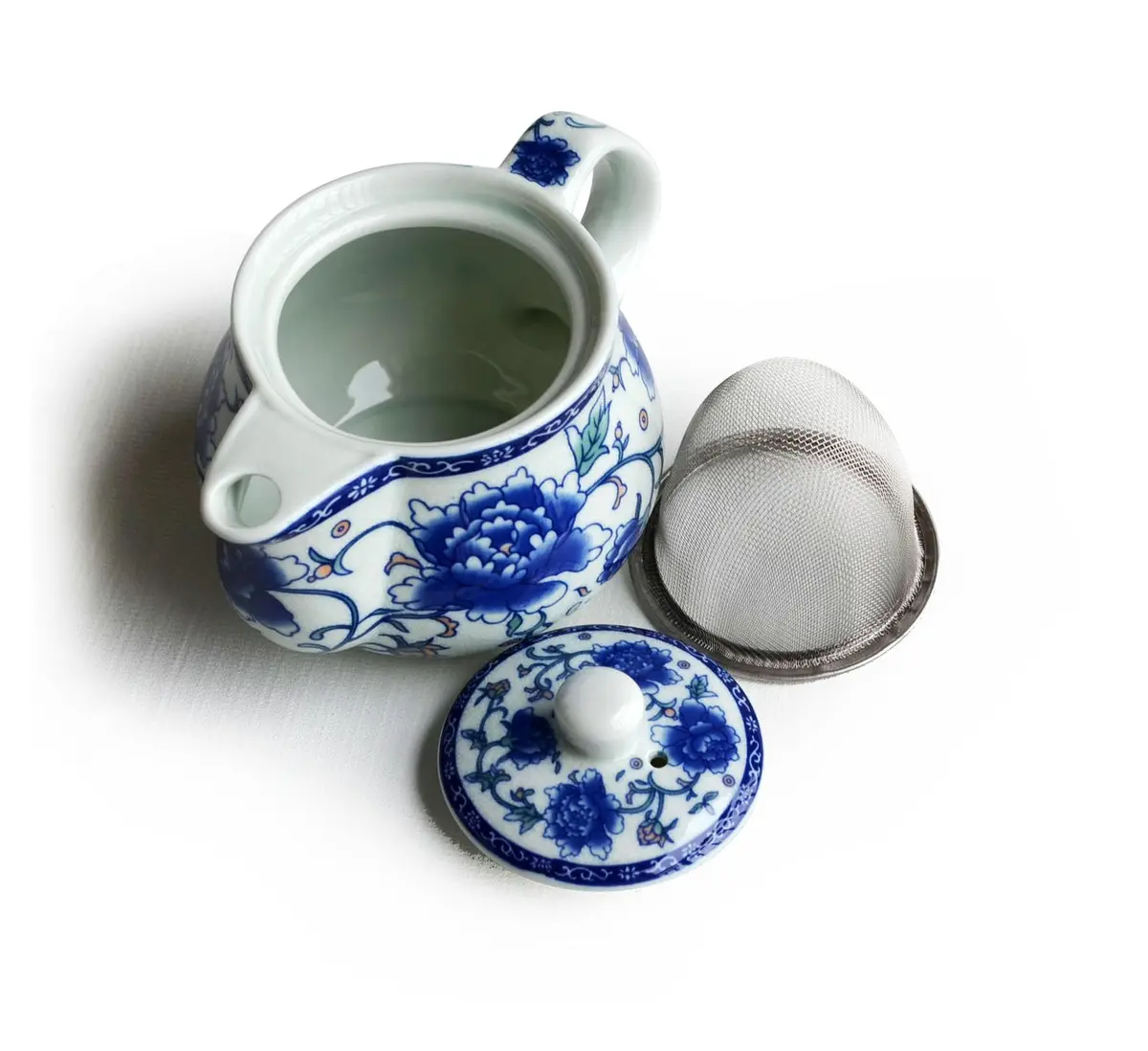 China qinghua ci Teapot 260ml Blue White Peony Flower Porcelain with Infuser (Mudan Flower) - view 4