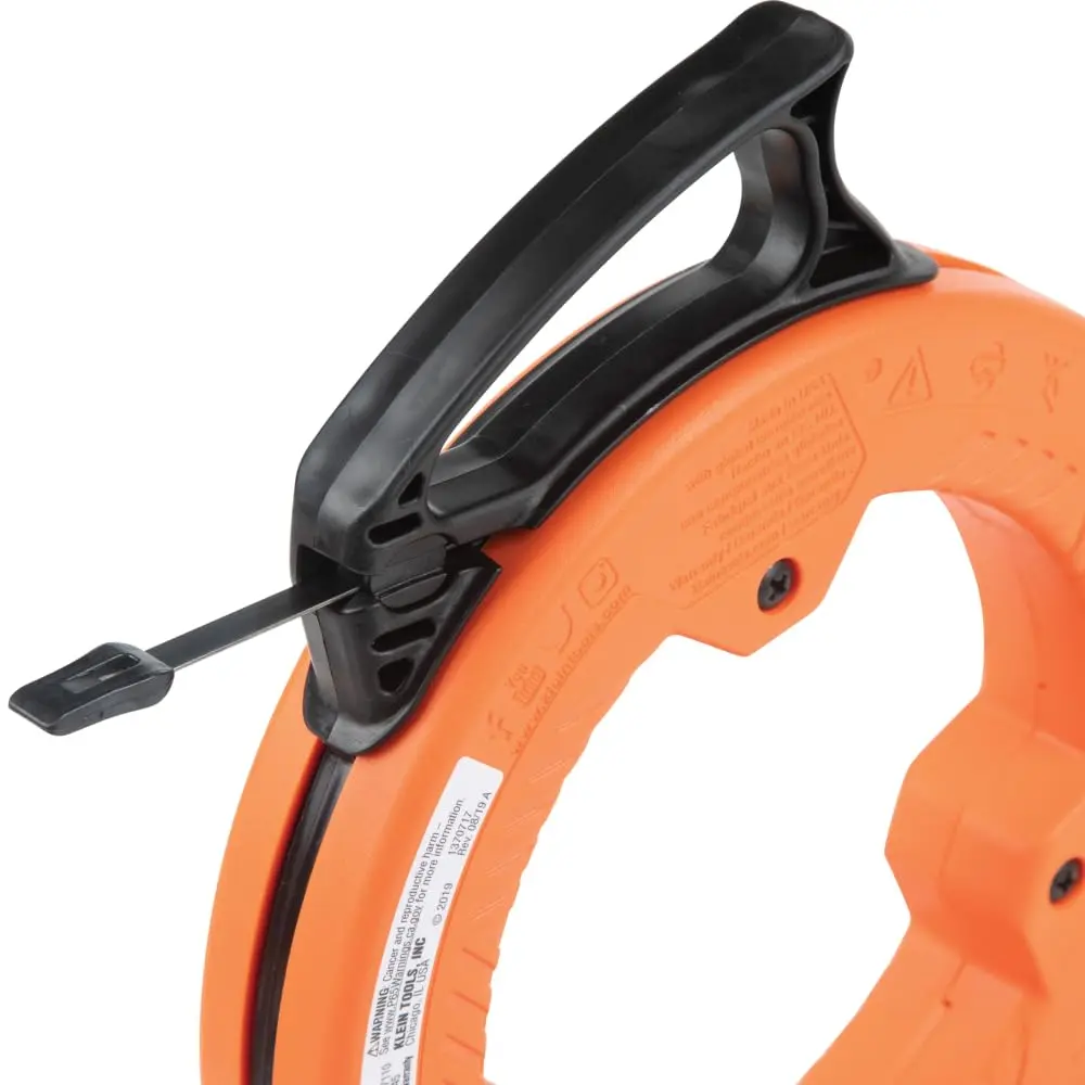 Klein Tools 25-Foot Steel Fish Tape | 7.62m (25 ft) x 6.35mm (1/4") Flat Electrical Wire Puller - view 9