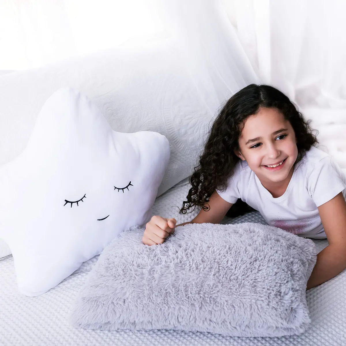 Perfectto Design Set of 2 Decorative Pillows for Girls Toddler Kids Room | White Fluffy Star & Grey Plush (Large Pack) - view 7