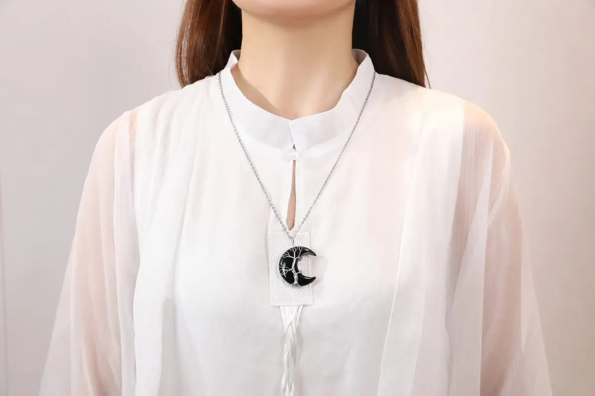 XIANNVXI Black Obsidian Necklace for Women Crescent Moon | Healing Crystal Pendant, 60cm Chain - view 4
