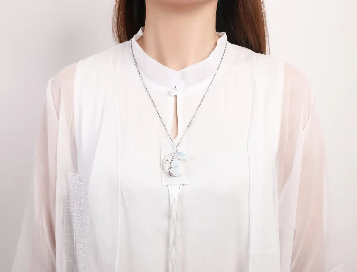 XIANNVXI Opal Necklace for Women Crescent Moon | Healing Crystal Pendant, 60cm Chain - view 4