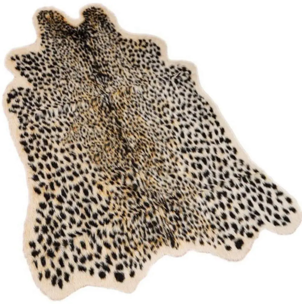 Asuprui Leopard Print Area Rug 109cm x 89cm | Soft Faux Fur Cheetah Carpet for Bedroom - main product image