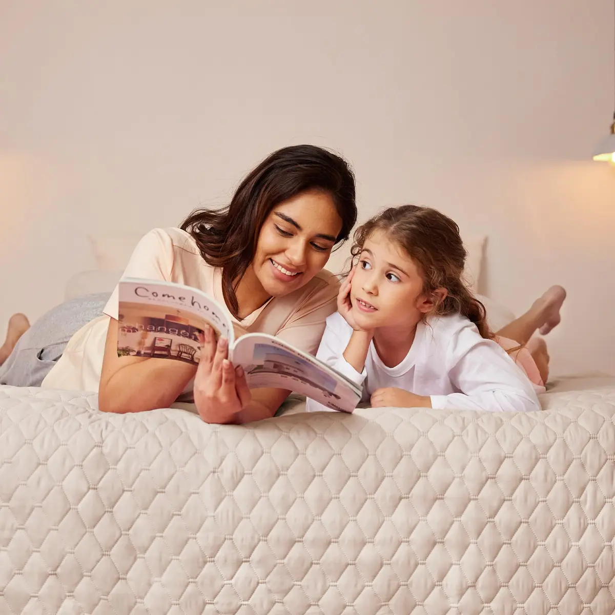 Exclusivo Mezcla Reversible Full Queen Quilt Bedding Set Beige Cream | Lightweight Breathable All-Season Bed Coverlet - view 3
