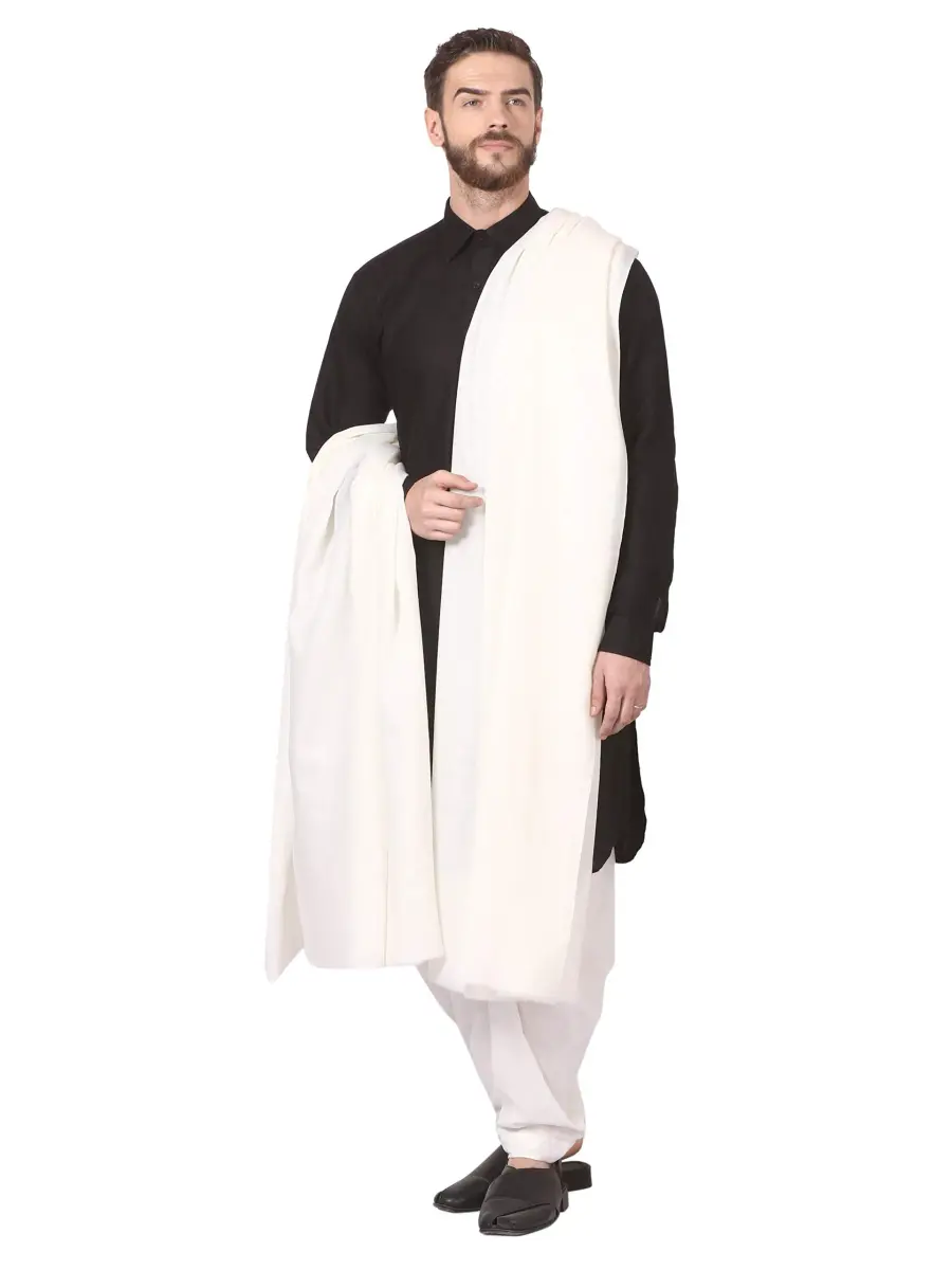 Pashtush Men's Blended Wool Ring Shawlweight Shawl 138 x 274 cm White | Soft Australian Merino Wool - view 3
