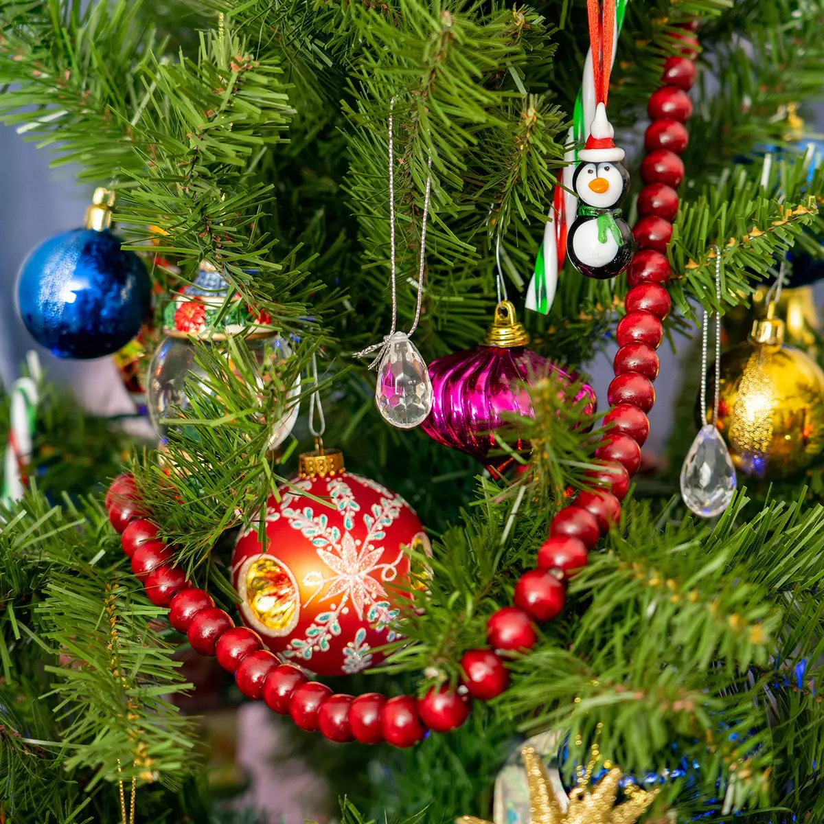 Ornativity Wooden Christmas Tree Bead Garland - Cranberry Red Wood Holiday Decor 8'6" | Vintage Country Farmhouse Style - view 3