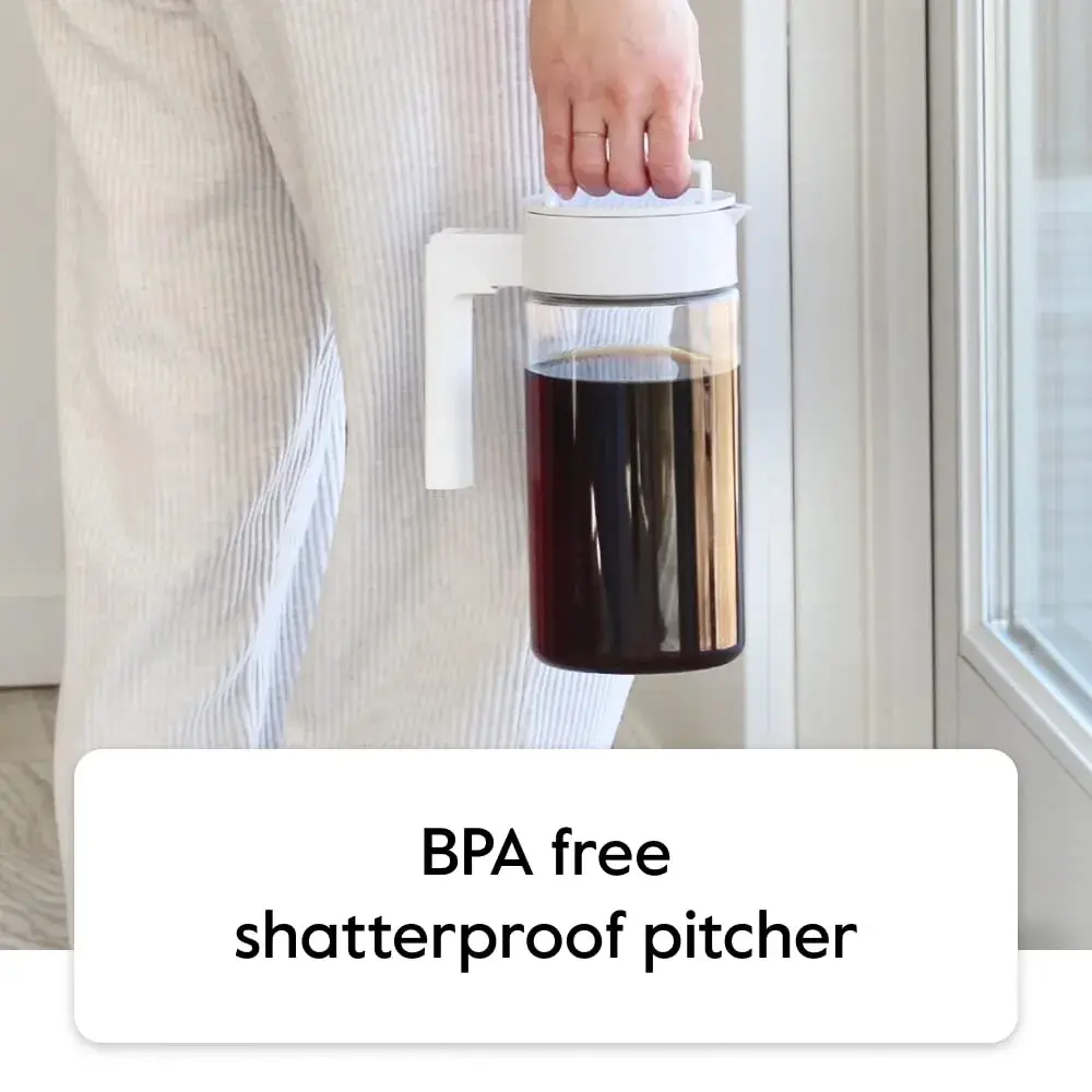 Takeya Deluxe Cold Brew Coffee Maker 1 Quart (946 ml) White | Smooth, Less Acidic Coffee at Home - view 4