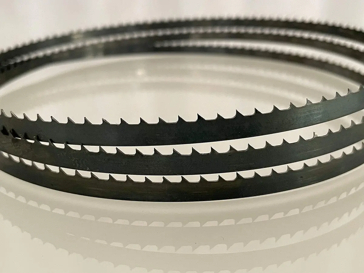 ATOOLS Ground Teeth Bandsaw Blades 157.48 cm (62 Inch) X 0.64 cm (1/4 Inch) X 6TPI, 2-Pack | Precision Wood Cutting for 9-Inch Saws - view 2