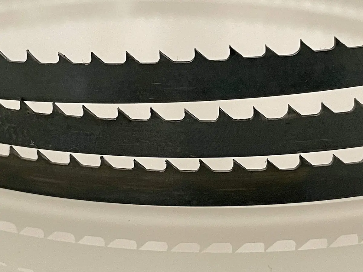 ATOOLS Ground Teeth Bandsaw Blades 157.48 cm (62 Inch) X 0.64 cm (1/4 Inch) X 6TPI, 2-Pack | Precision Wood Cutting for 9-Inch Saws - view 4