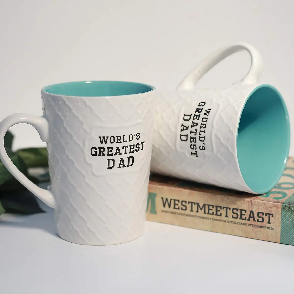 Ynsfree World's Greatest Dad 16 OZ Coffee & Tea Mug | Funny Father's Day Gift in Green - view 5