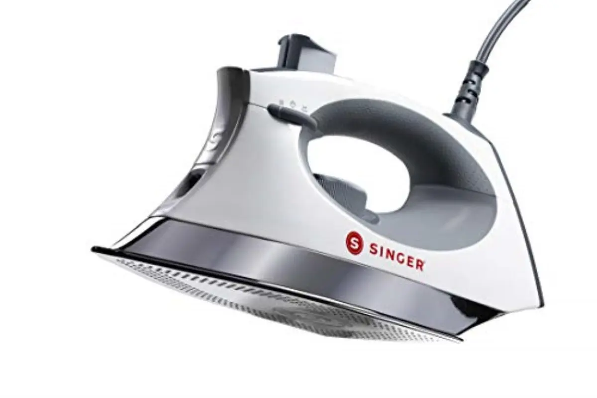 SINGER SteamCraft Steam Iron 1700W | Auto Shutoff, White, 12.25 x 7 x 6.25 in - main product image
