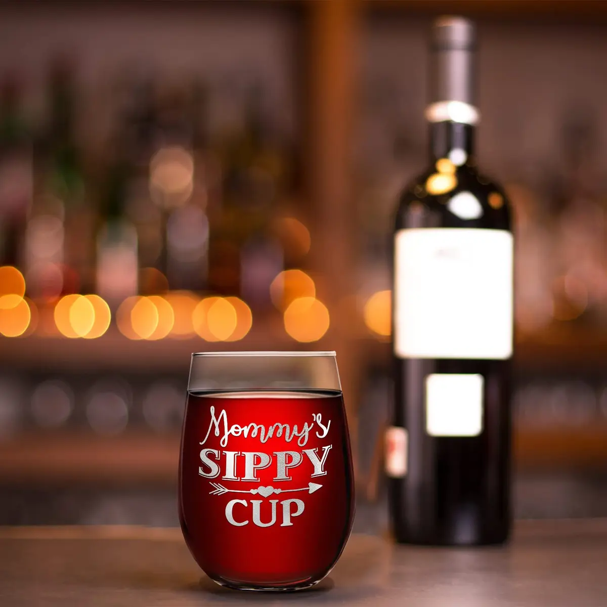 Cuptify Mommy's Sippy Cup Stemless Wine Glass 503ml (17 fl oz) | Laser Etched Heart Arrow Design - view 4
