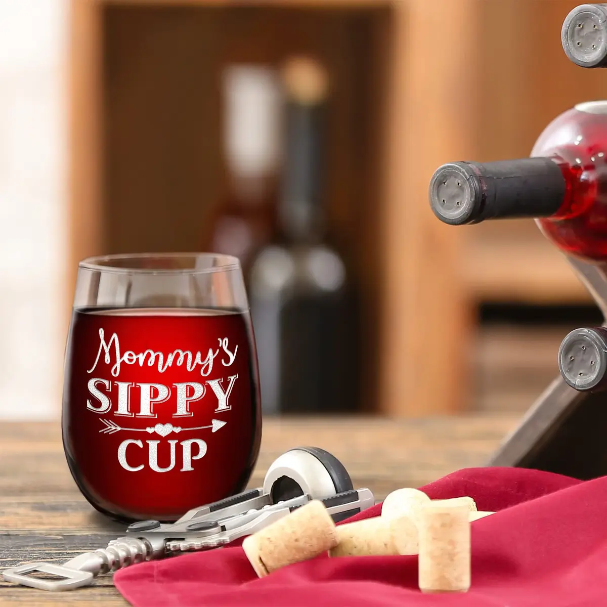 Cuptify Mommy's Sippy Cup Stemless Wine Glass 503ml (17 fl oz) | Laser Etched Heart Arrow Design - view 6