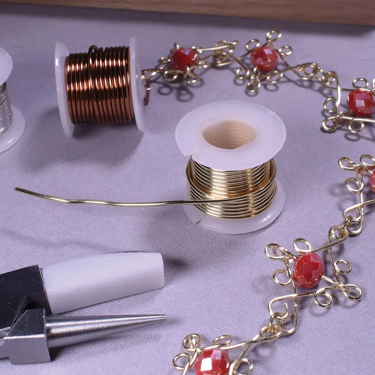 The Beadsmith Craft Wire Assortment - Tarnish-Resistant Copper Wire for Jewelry Making, 6-Pack, 0.75-Inch Mini Spools, 4 Yd Each, 22-Gauge, Assorted Colors, Medium Temper | Versatile Jewelry Wire - view 5