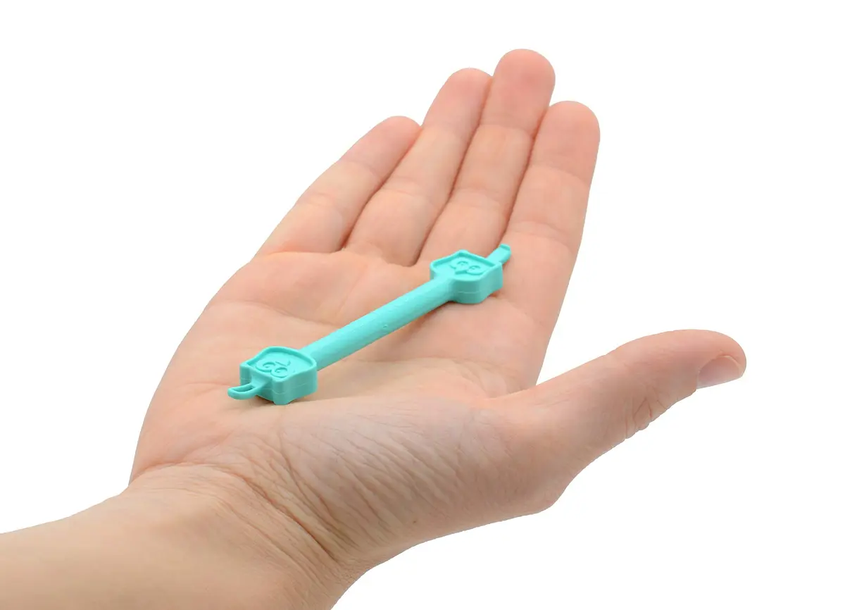 EZTOTZ Nose Hero Baby Nose & Ear Cleaner Tool | Flexible Rubber Infant Booger Picker, Made in USA - view 4