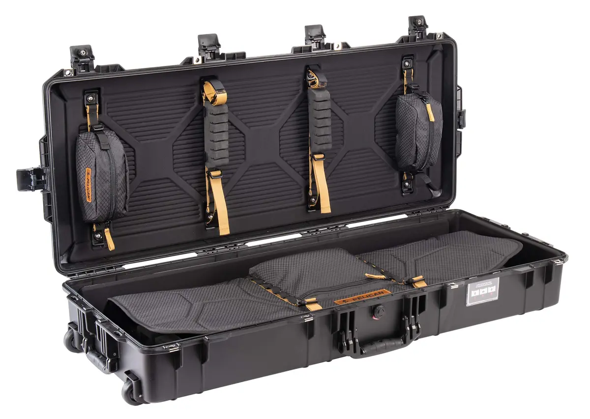 Pelican CASE AIR Bow Black 017450-0121-110 | Rugged Impact-Resistant Bow Case (120 chars) - main product image