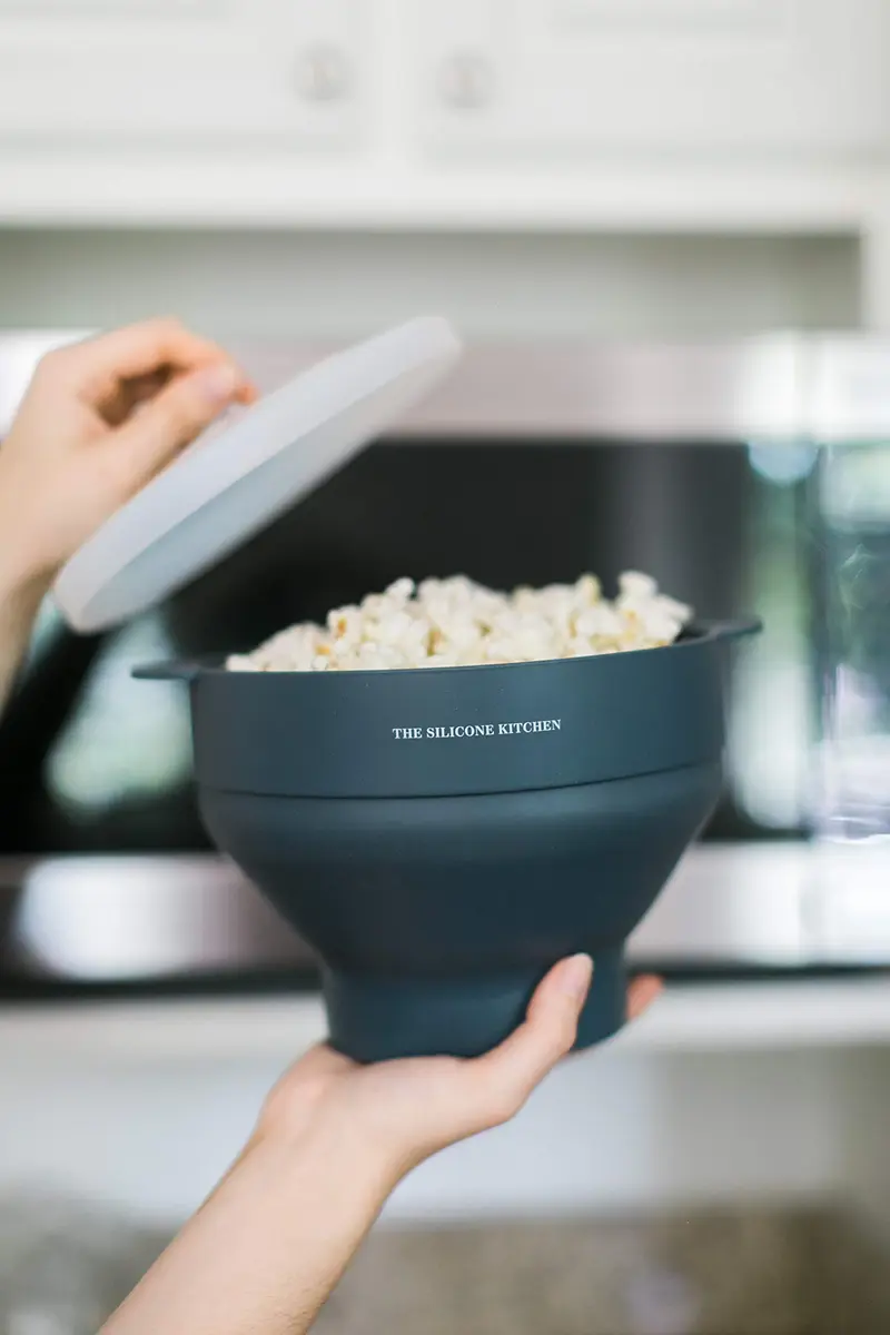 The Silicone Kitchen Silicone Microwave Popcorn Maker Collapsible Bowl | Non-Toxic, Dishwasher Safe, Dark Blue - view 5
