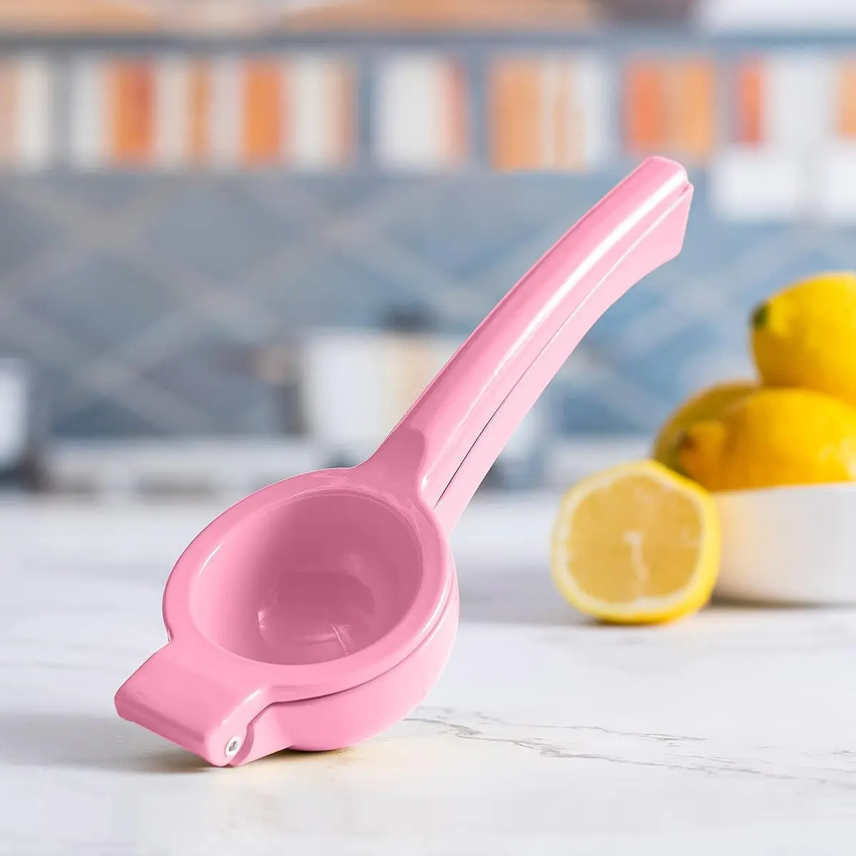 YI LIGHTING Metal Manual Citrus Lemon Lime Squeezer Juicer, Fruit Juicer, Metal, Kitchen Tool (Pink) | Efficient Extraction - view 4