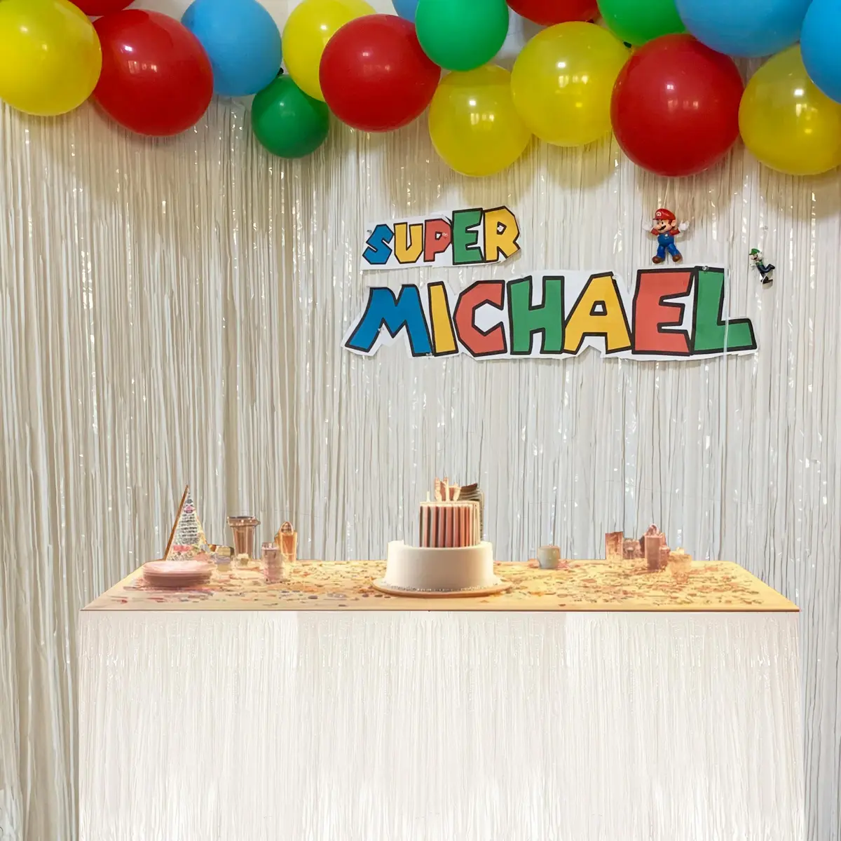 allgala White Tinsel Table Skirt 2-Pack 274 cm (108 Inch) x 74 cm (29 Inch) | Metallic Foil Fringe for Parties - view 6