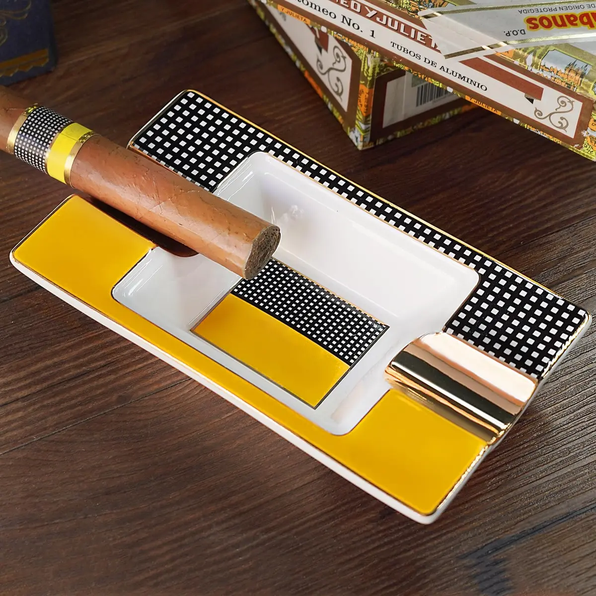 GUEVARA Cigar Ashtray Large Metal | Elegant Outdoor & Indoor Design for Men & Women - view 4