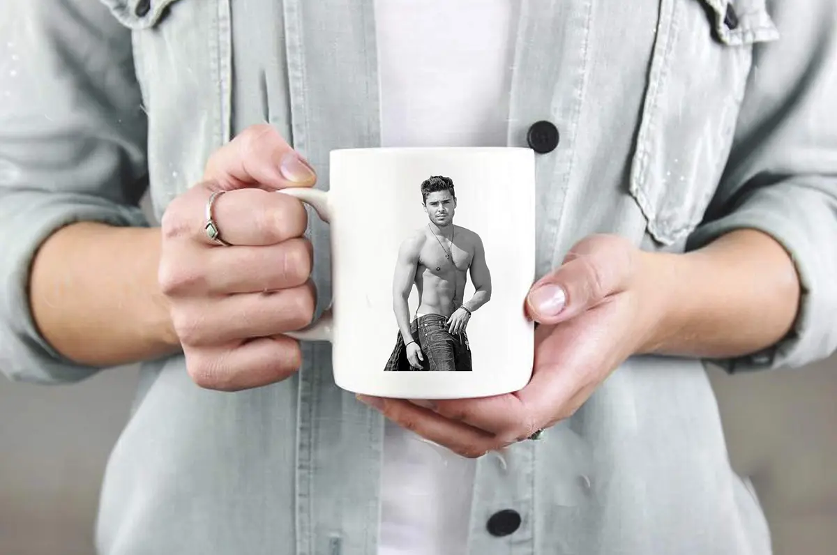 BALOR Zac Efron I Don't Feel Like Doing Anything Today... Except Maybe Zac Efron Funny Coffee Mug 325ml (11oz) | Humorous Gift for Friends & Coworkers - view 4