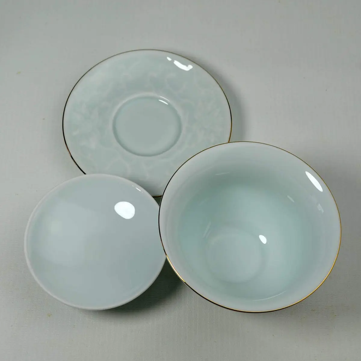 YXHUPOT Gaiwan Chinese Sancai 6oz Tea Set with Gold Wire Porcelain | Traditional Chinese Tea Ceremony - view 4