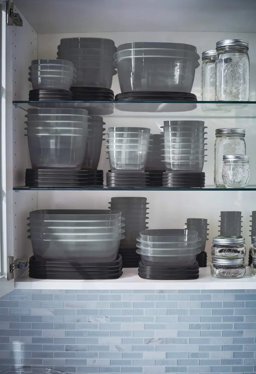 Rubbermaid EasyFindLids Food Storage Containers with SilverShield Antimicrobial Protection, 42-Piece Set, BPA-Free, Grey | Airtight & Nesting Kitchen Pantry Storage - view 7